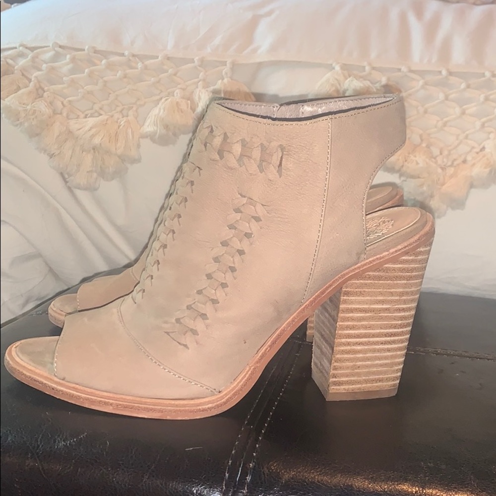 Vince Camuto Heels